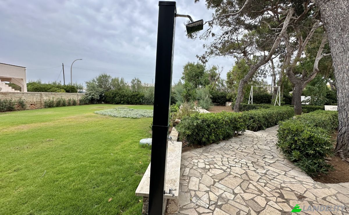 Apartment for Sale Via del Mare, 70042 Cozze BA, Cozze, Metropolitan City of Bari, Apulia, Italy. Photo 16