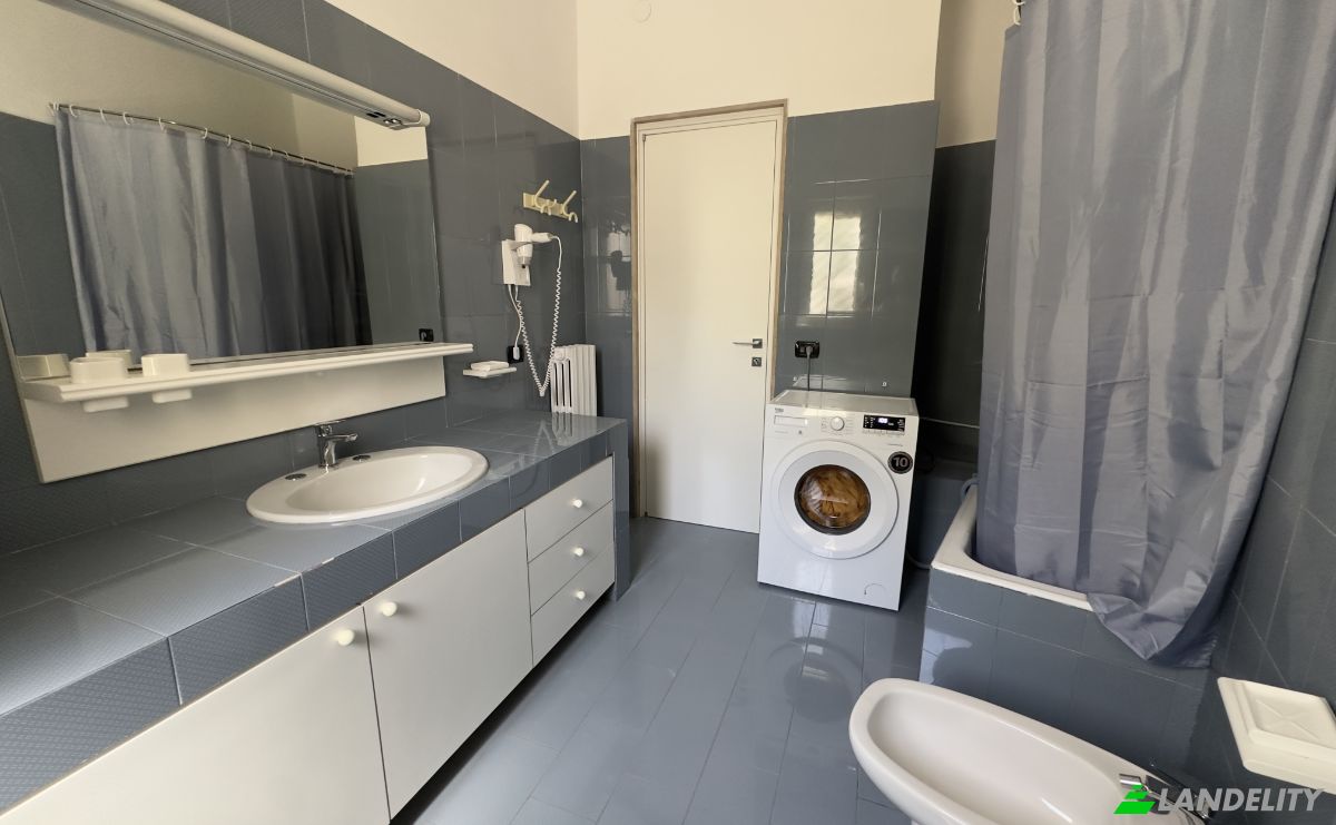 Apartment for Sale Via del Mare, 70042 Cozze BA, Cozze, Metropolitan City of Bari, Apulia, Italy. Photo 6