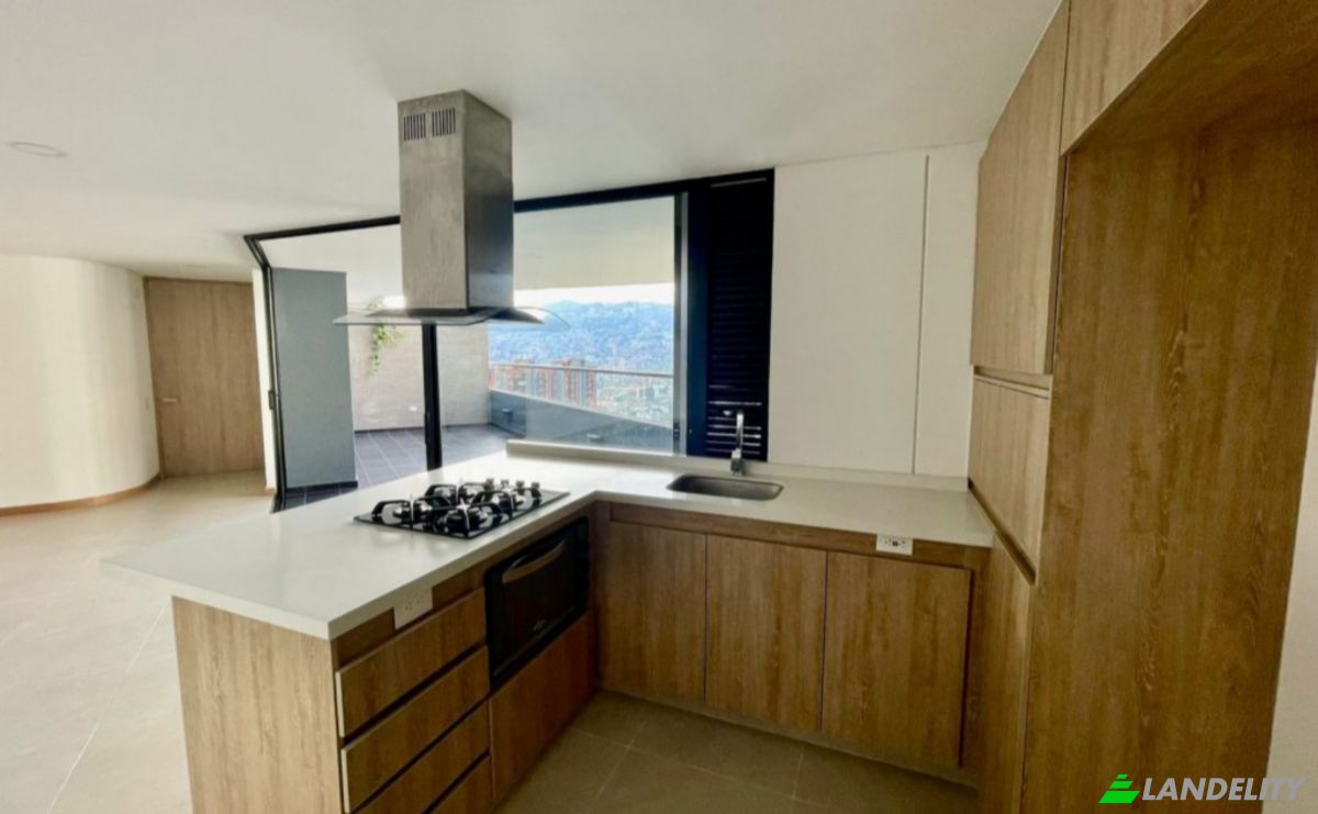 Apartment for Sale Cra 31 #19-445, Medellin, Antioquia, Colombia, Buenos Aires. Photo 5
