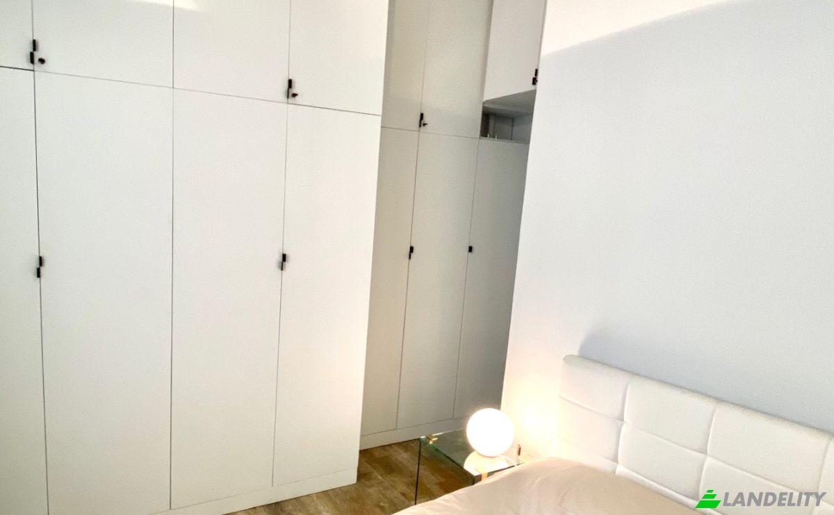 Apartment for Sale 1 Rue dAlger, 06400 Cannes, Cannes, Alpes-Maritimes, Provence-Alpes-Cote dAzur, France. Photo 7