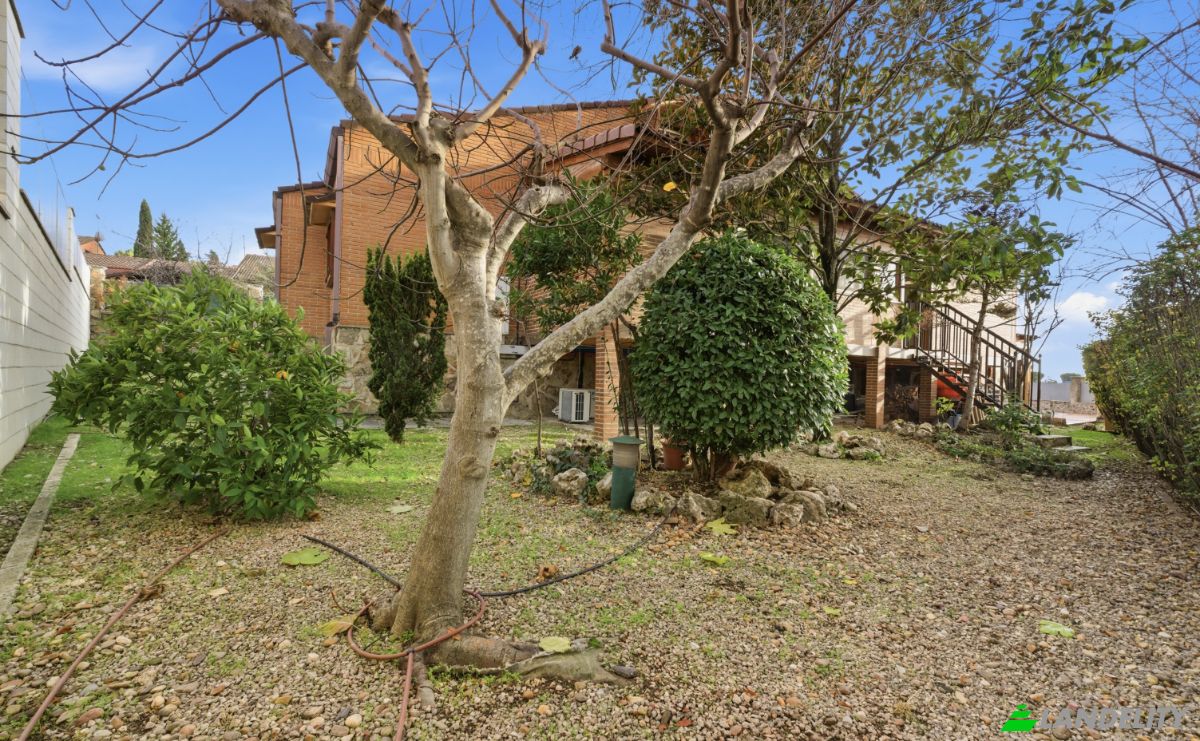 Villa for Sale C Granado, Rivas-Vaciamadrid, Madrid, Community of Madrid, Spain. Photo 11
