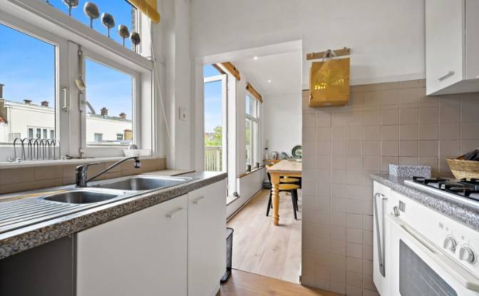 Apartment for Sale Heemskerckstraat 37. Photo#16 Apartment for Sale Heemskerckstraat 37. Photo#16