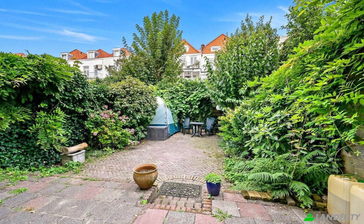 Apartment for Sale Heemskerckstraat 37, 2518 EJ Den Haag, The Hague, South Holland, Netherlands. Photo 2