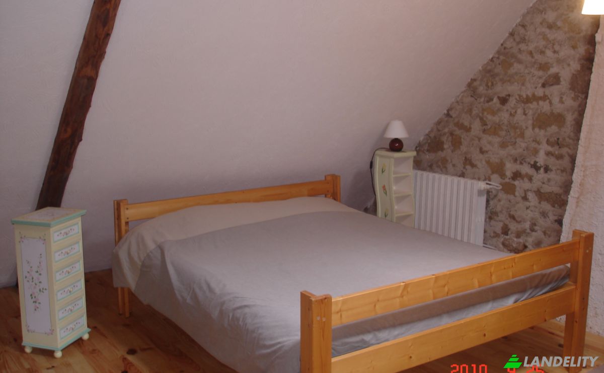 Односімейний будинок продаж 19 Rte des Quintins, 63740 Gelles, Gelles, Puy-de-Dome, Auvergne-Rhone-Alpes, France. Фото 2
