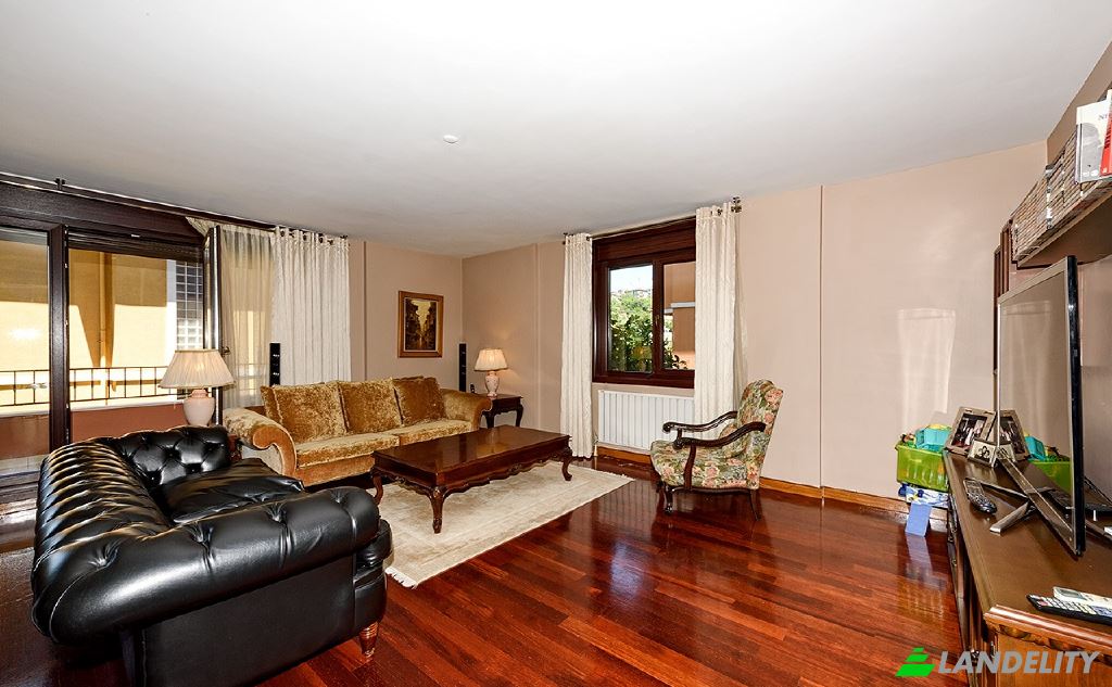 Casa de una sola familia en venta Burhaniye, Dogu Karadeniz Cd, 34676 Uskudar Istanbul, Istanbul, Uskudar, Turkiye. Foto 14