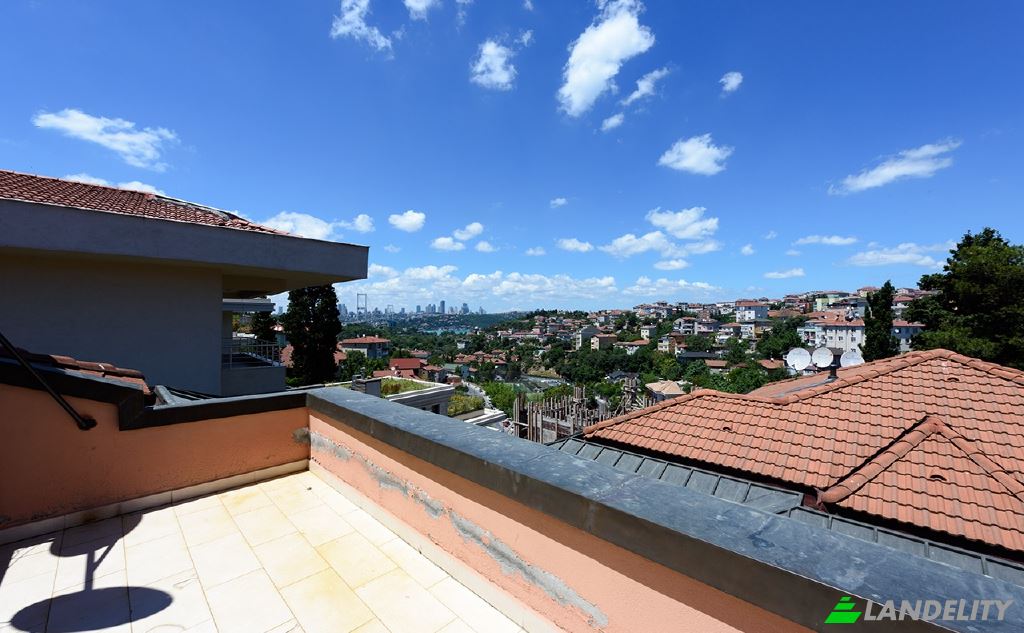 Casa de una sola familia en venta Burhaniye, Dogu Karadeniz Cd, 34676 Uskudar Istanbul, Istanbul, Uskudar, Turkiye. Foto 2