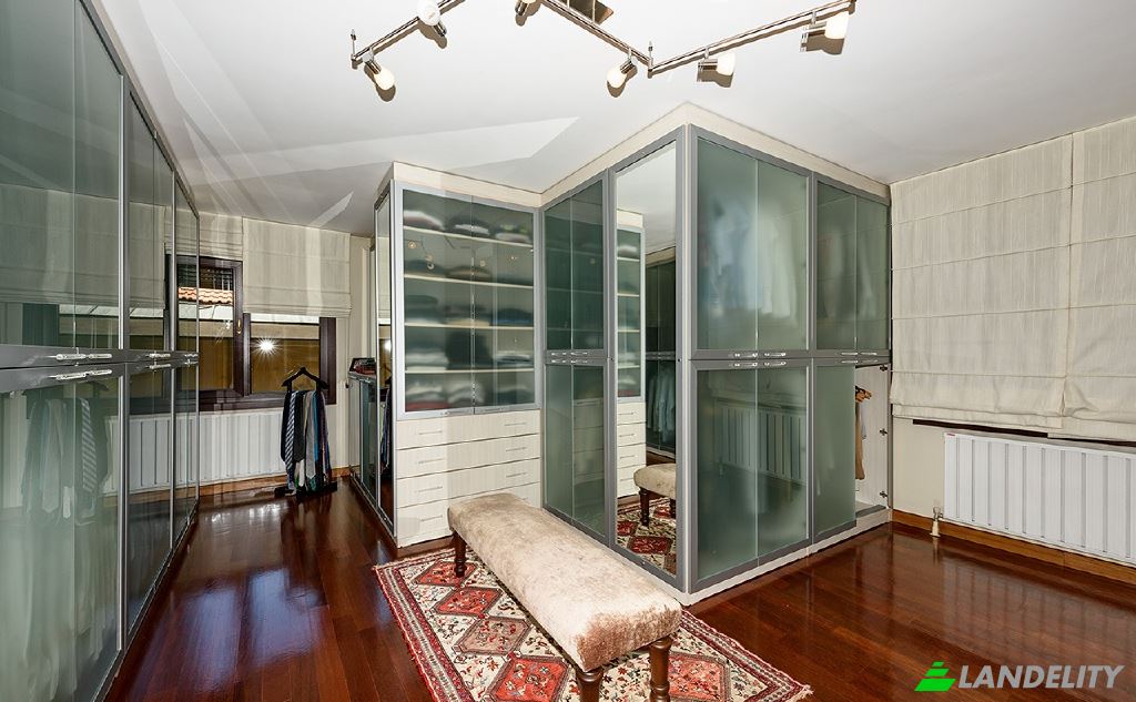 Casa de una sola familia en venta Burhaniye, Dogu Karadeniz Cd, 34676 Uskudar Istanbul, Istanbul, Uskudar, Turkiye. Foto 7