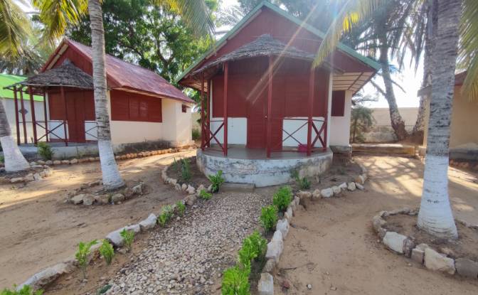 Hotel for Sale RN7, Toliara, Toliary-II. Photo#2 Hotel for Sale RN7, Toliara, Toliary-II. Photo#2