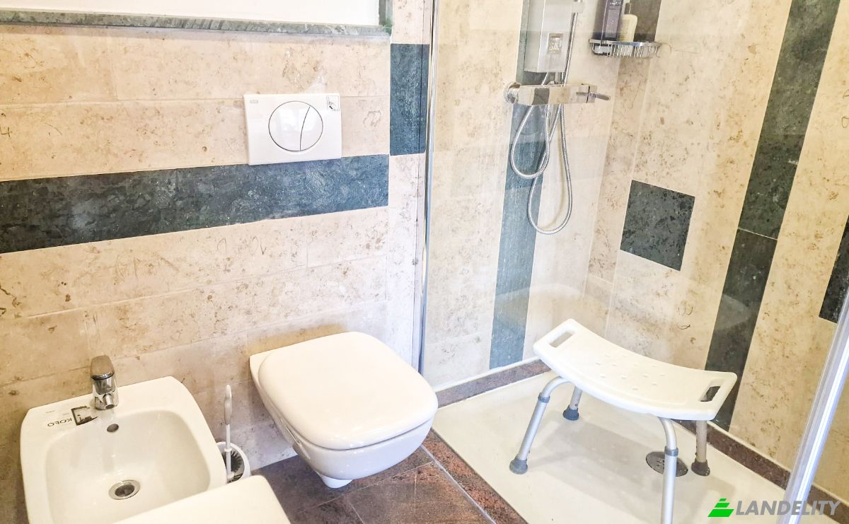 Single Family Home for Sale DC158 541, Darza 137182, Darza, Crevedia, Dambovita, Romania. Photo 10