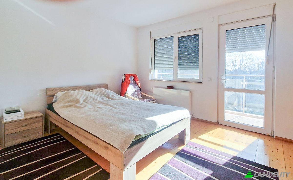 Single Family Home for Sale DC158 541, Darza 137182, Darza, Crevedia, Dambovita, Romania. Photo 4
