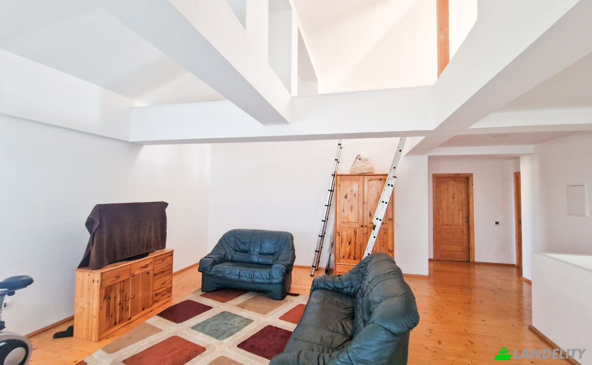 Single Family Home for Sale DC158 541, Darza 137182, Darza, Crevedia, Dambovita, Romania. Photo 7