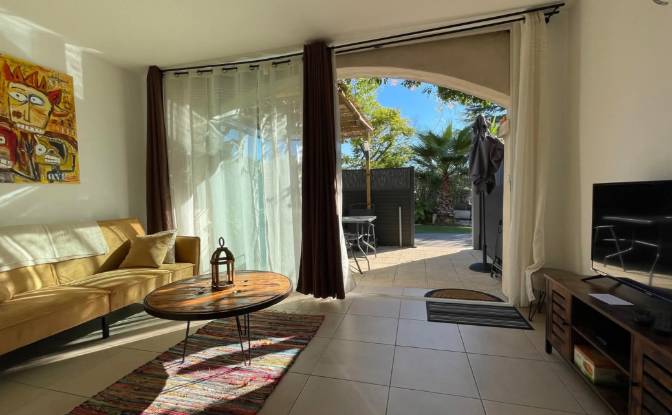 Investing/Development for Sale 941 Chem de. Photo#2