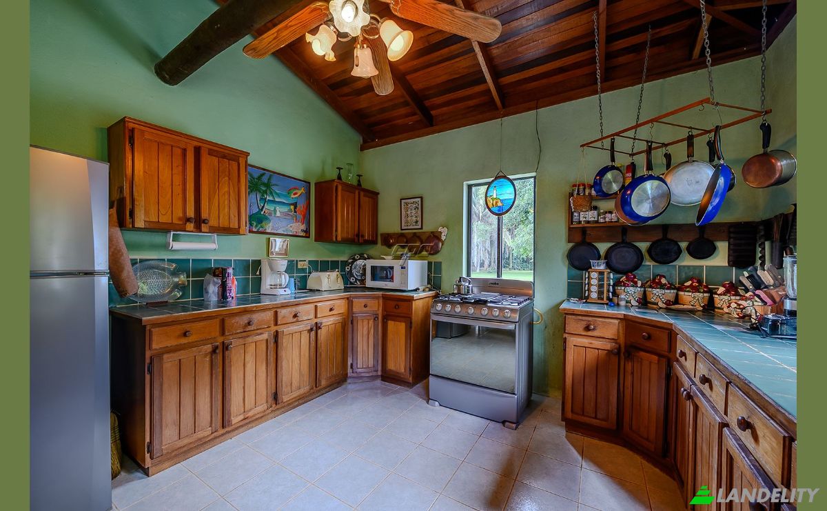 Single Family Home for Sale Freetown Area, Stann Creek District, Belize. Photo 6