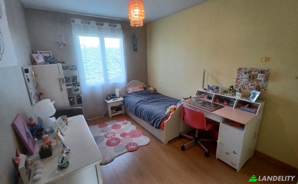 Single Family Home for Sale 12 Rue des Charbonneaux, 44330 Le Pallet, Le Pallet, Loire-Atlantique, Pays de la Loire, France. Photo 10