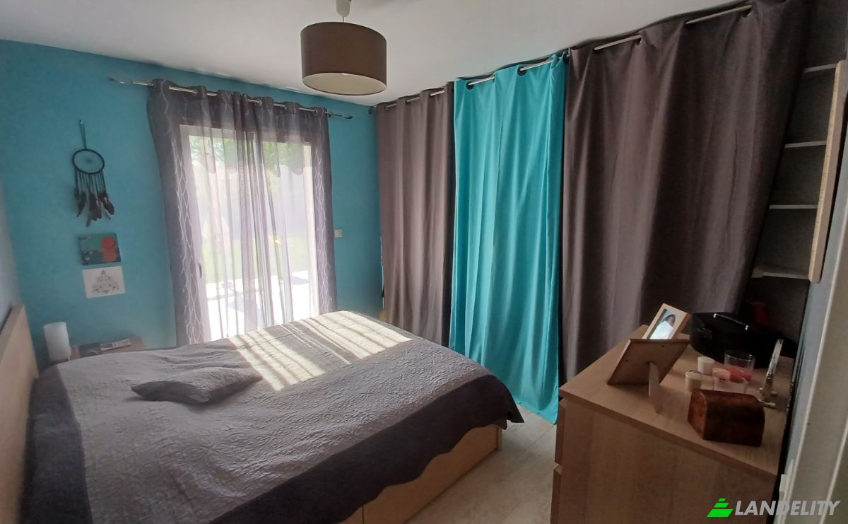 Single Family Home for Sale 12 Rue des Charbonneaux, 44330 Le Pallet, Le Pallet, Loire-Atlantique, Pays de la Loire, France. Photo 8