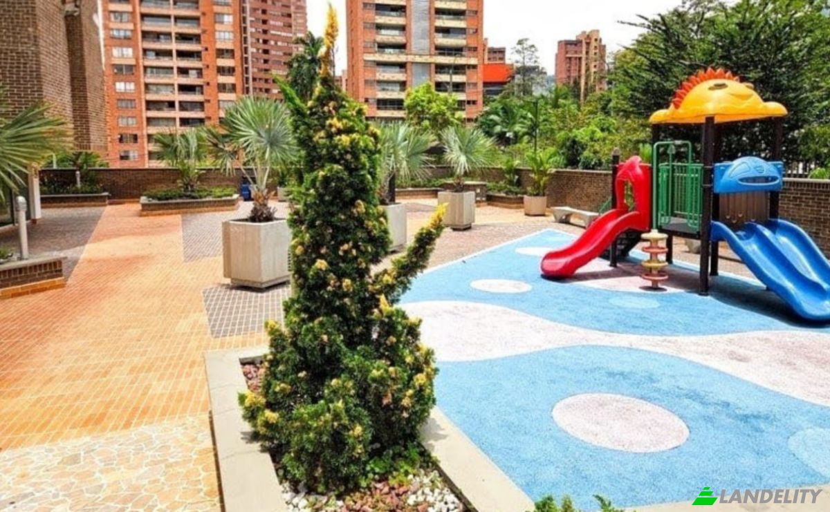 Apartment for Sale Cra 37a # 1 SUR-90, El Poblado, Medellin, Antioquia, Colombia. Photo 4