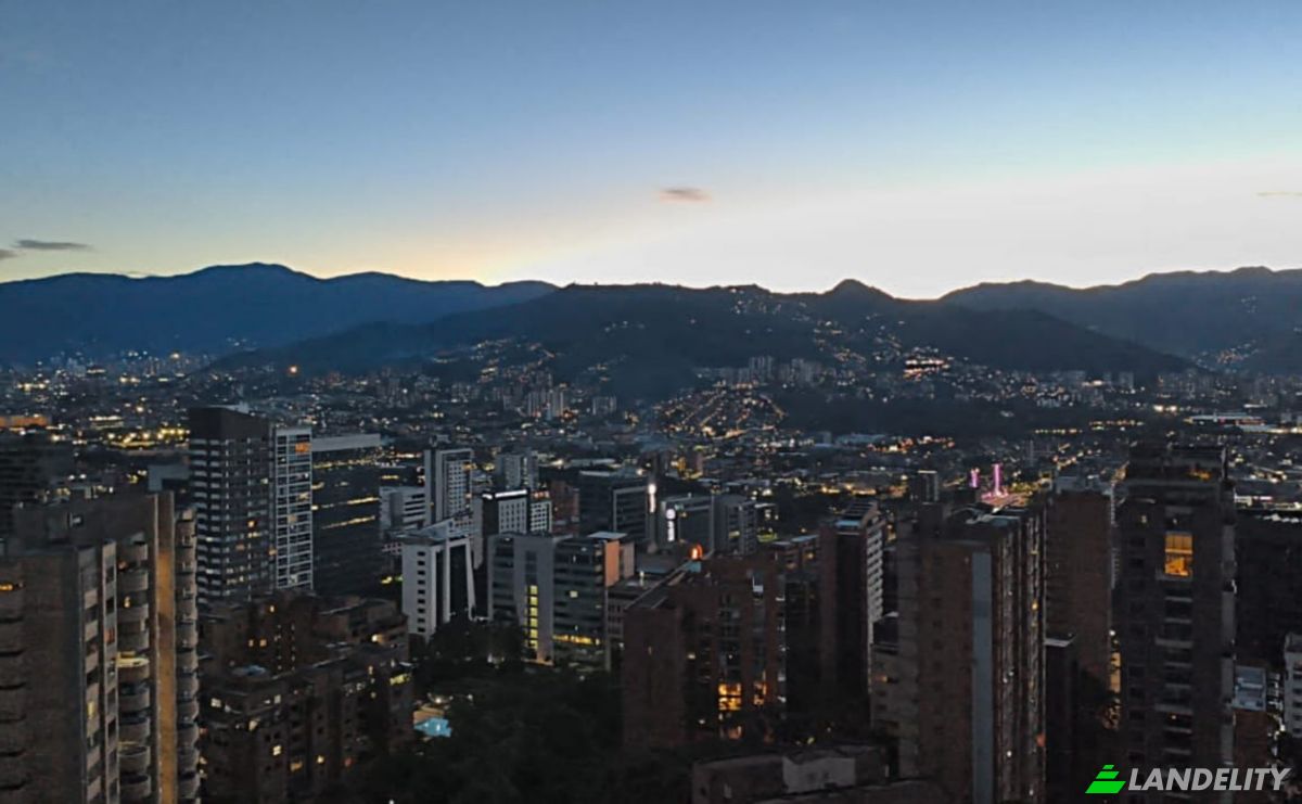 Apartment for Sale Cra 37a # 1 SUR-90, El Poblado, Medellin, Antioquia, Colombia. Photo 25