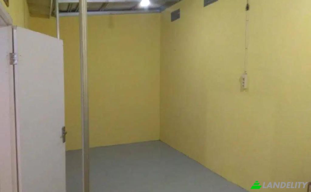 Single Family Home for Sale Perum graha permata residence blok, Krajan, Pakisjajar, Malang Regency, East Java, Indonesia, Kec Pakis, Kabupaten Malang, Jawa Timur 65154. Photo 5