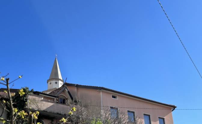 Single Family Home for Sale Osek 39, 5261 Sempas. Photo#2