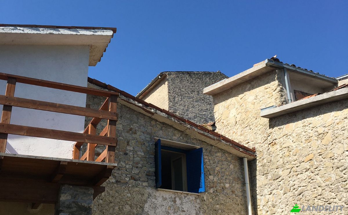 Villa for Sale Via Prato Taborro, 67061 Montesabinese AQ, Montesabinese, Province of LAquila, Abruzzo, Italy. Photo 8