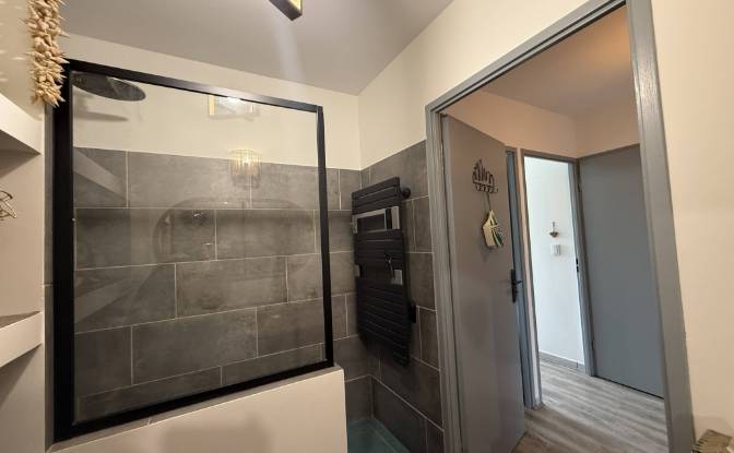 Apartment for Sale 149 Av Pierre Rovarch. Photo#11 Apartment for Sale 149 Av Pierre Rovarch. Photo#11
