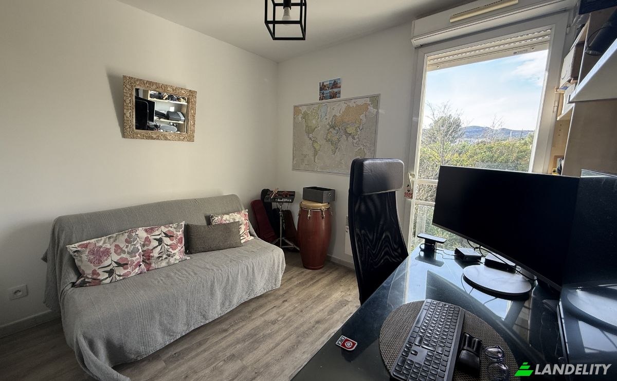 Apartment for Sale 149 Av Pierre Rovarch, 13600 La Ciotat, La Ciotat, Bouches-du-Rhone, Provence-Alpes-Cote dAzur, France. Photo 9