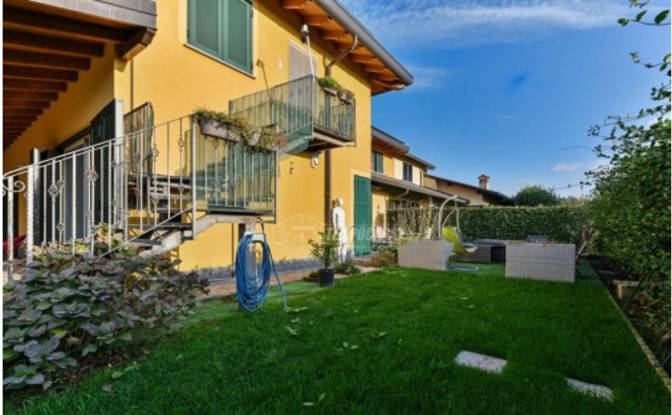 Villa for Sale Via Nazario Sauro, 20847 Albiate MB. Photo#1