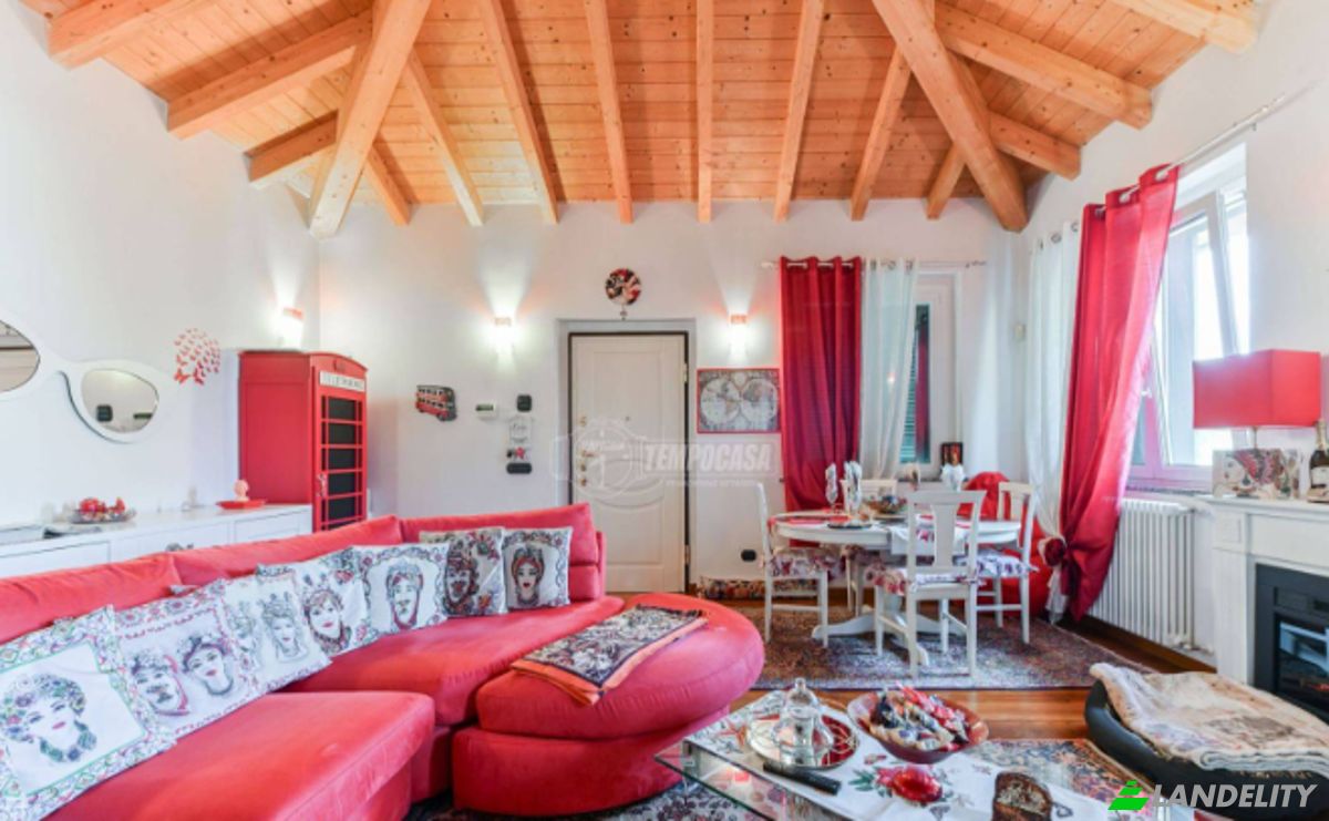 Villa for Sale Via Nazario Sauro, 20847 Albiate MB, Albiate, Province of Monza and Brianza, Lombardy, Italy. Photo 14