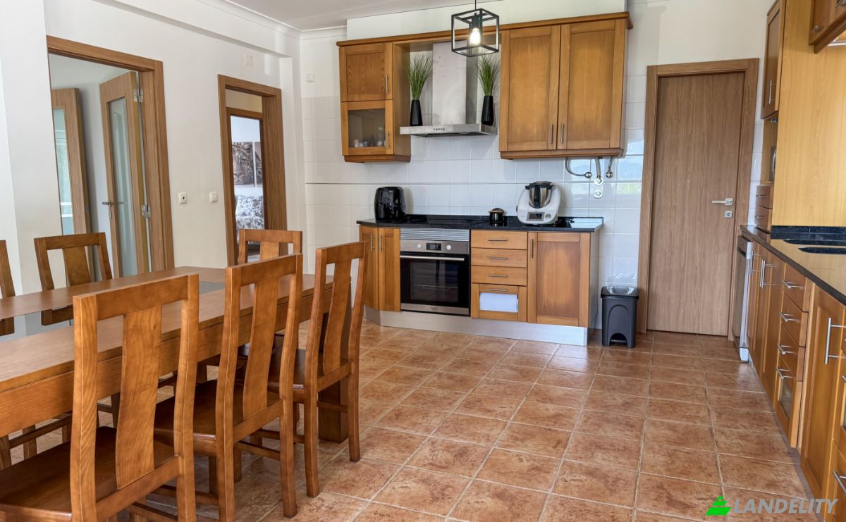 Villa for Sale R do Chafariz 18, 2665-015 Azueira, Azueira e Sobral da Abelheira, Mafra, Lisbon, Portugal. Photo 6