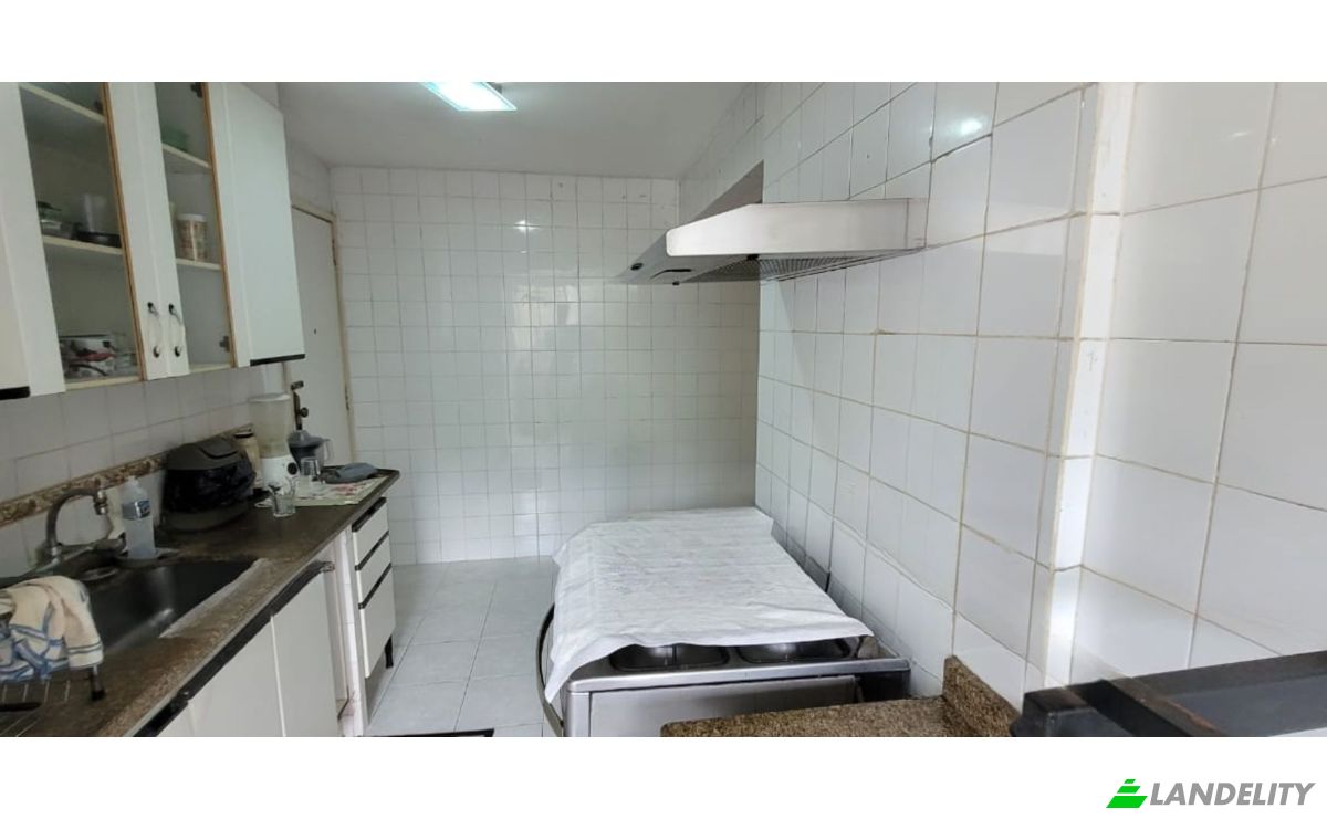 Apartment for Sale Condominio do Edificio Tour Davallon, Av Oswaldo Cruz, Flamengo, Rio de Janeiro, State of Rio de Janeiro, Brazil, 22250-060. Photo 9