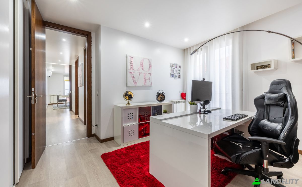 Apartment for Sale R da Serracao 34, 2450-065 Nazare, Nazare, Leiria District, Portugal. Photo 13