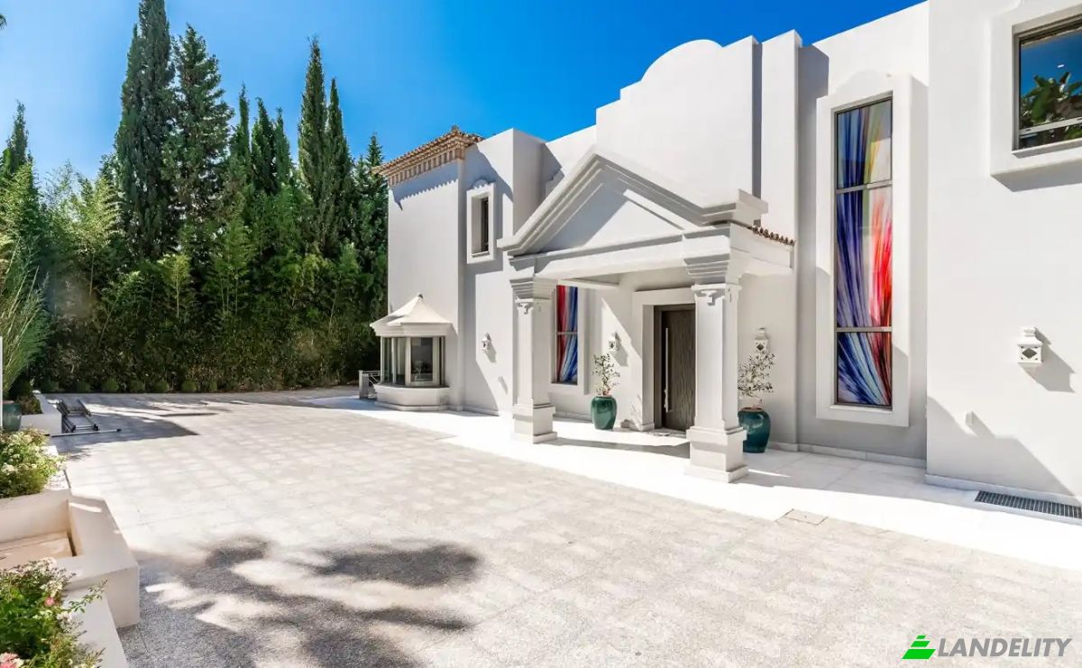 Single Family Home for Sale Calle Sierra Blanca, Marbella, Malaga, Andalusia, Spain. Photo 24