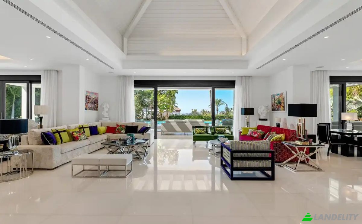 Single Family Home for Sale Calle Sierra Blanca, Marbella, Malaga, Andalusia, Spain. Photo 4