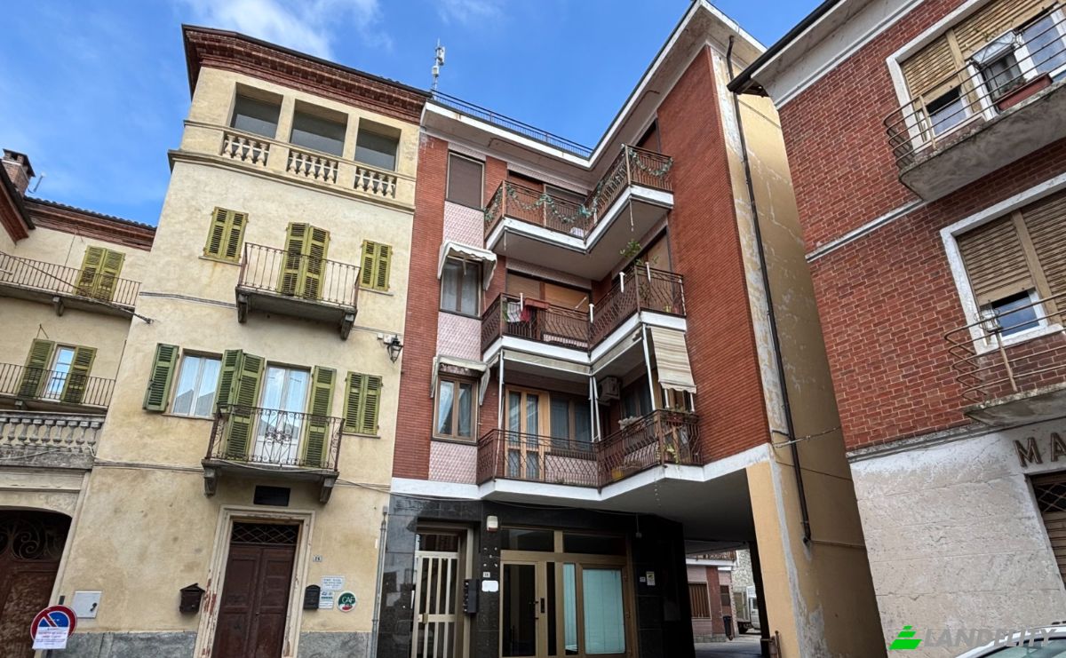 Apartment for Sale SP18, 14023 Cocconato AT, Cocconato, Province of Asti, Piedmont, Italy. Photo 14