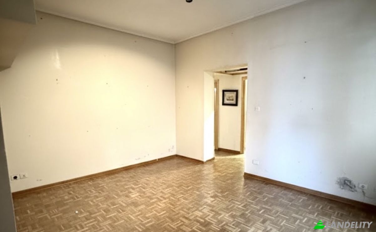 Apartment for Sale C de Chile, Local, Chamartin, Madrid, Community of Madrid, Spain. Photo 6