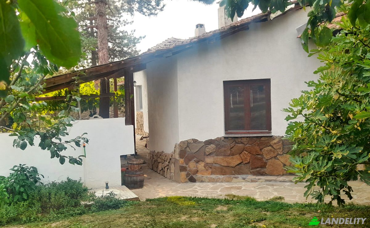Single Family Home for Sale 5248 Mihalci, Mihalci, Pavlikeni, Veliko Tarnovo Province, Bulgaria. Photo 24