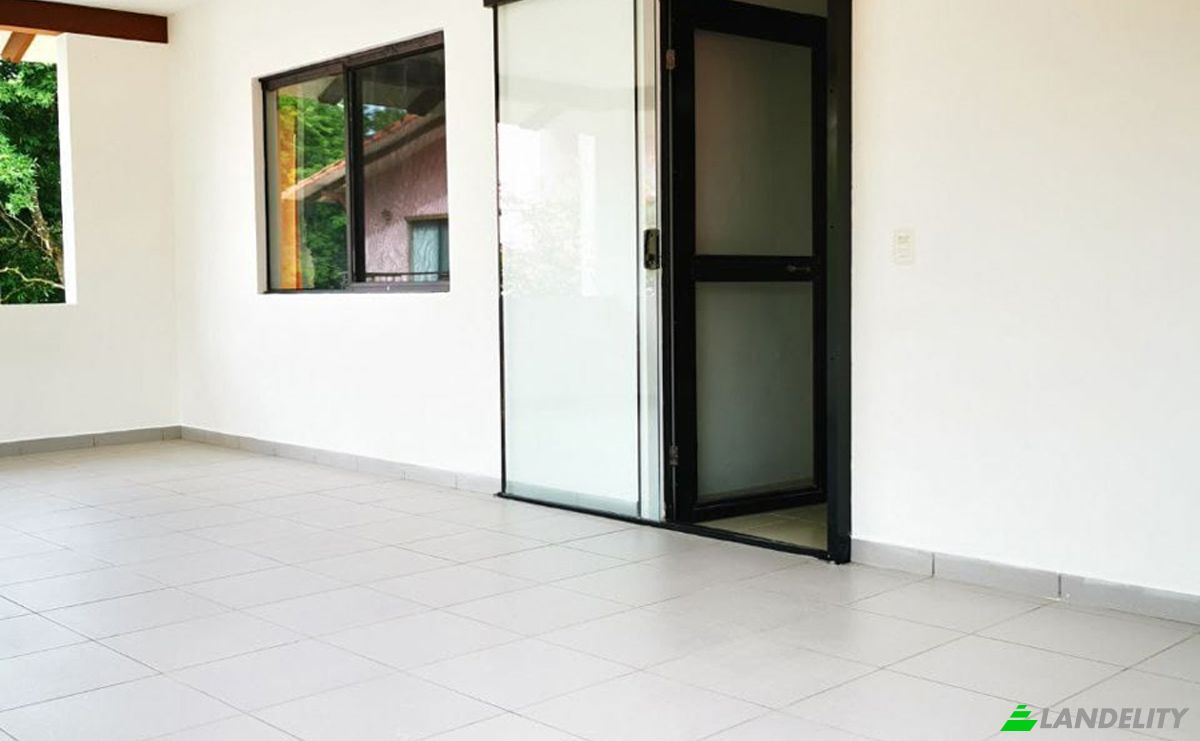 Casa de una sola familia en venta La Guardia, Provincia de Andrés Ibáñez, Departamento de Santa Cruz, Bolivia. Foto 8