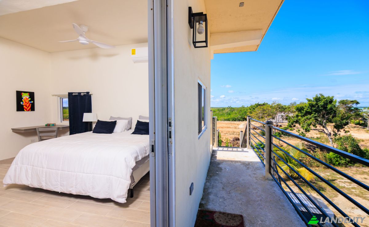 Duplex for Sale Sarteneja, Corozal District, Belize. Photo 10
