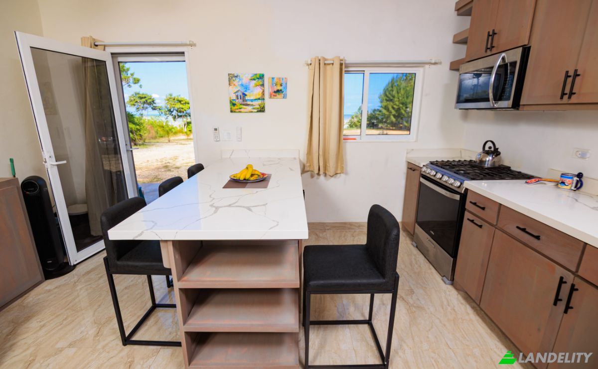 Duplex for Sale Sarteneja, Corozal District, Belize. Photo 18