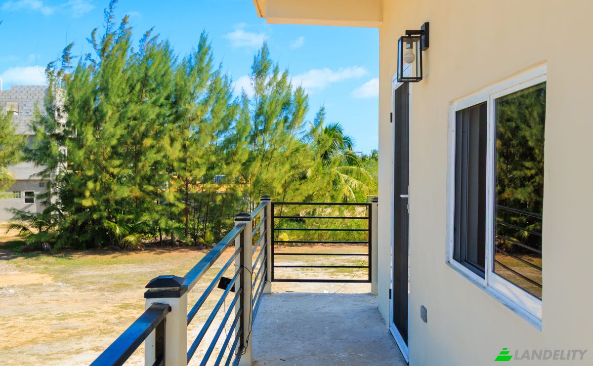 Duplex for Sale Sarteneja, Corozal District, Belize. Photo 2