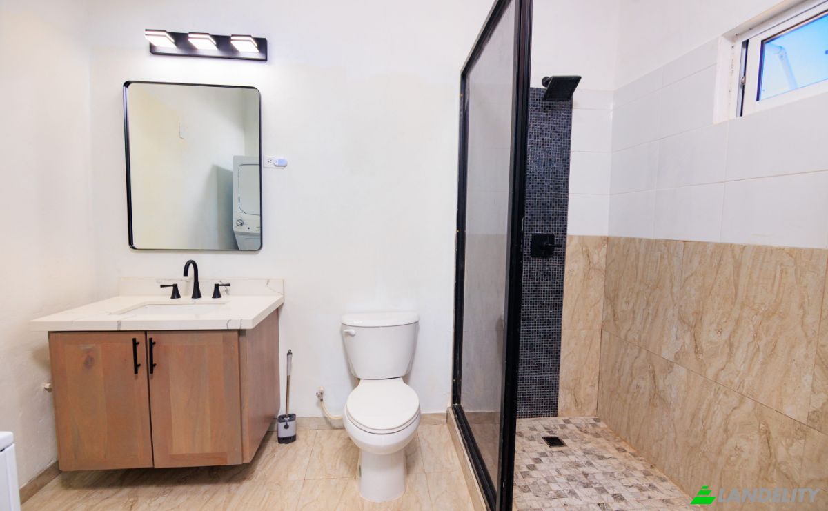 Duplex for Sale Sarteneja, Corozal District, Belize. Photo 4