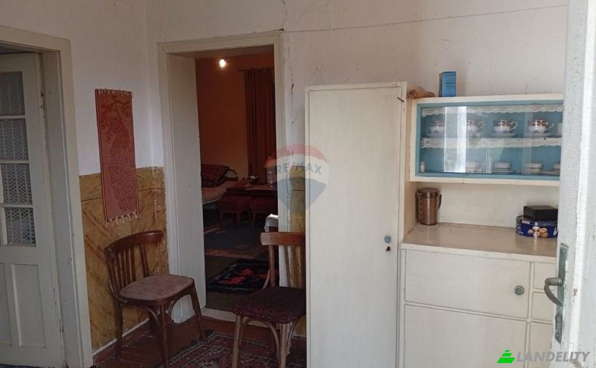 Townhouse for Sale 5898 Pordim, Pordim, Pleven Province, Bulgaria. Photo 2