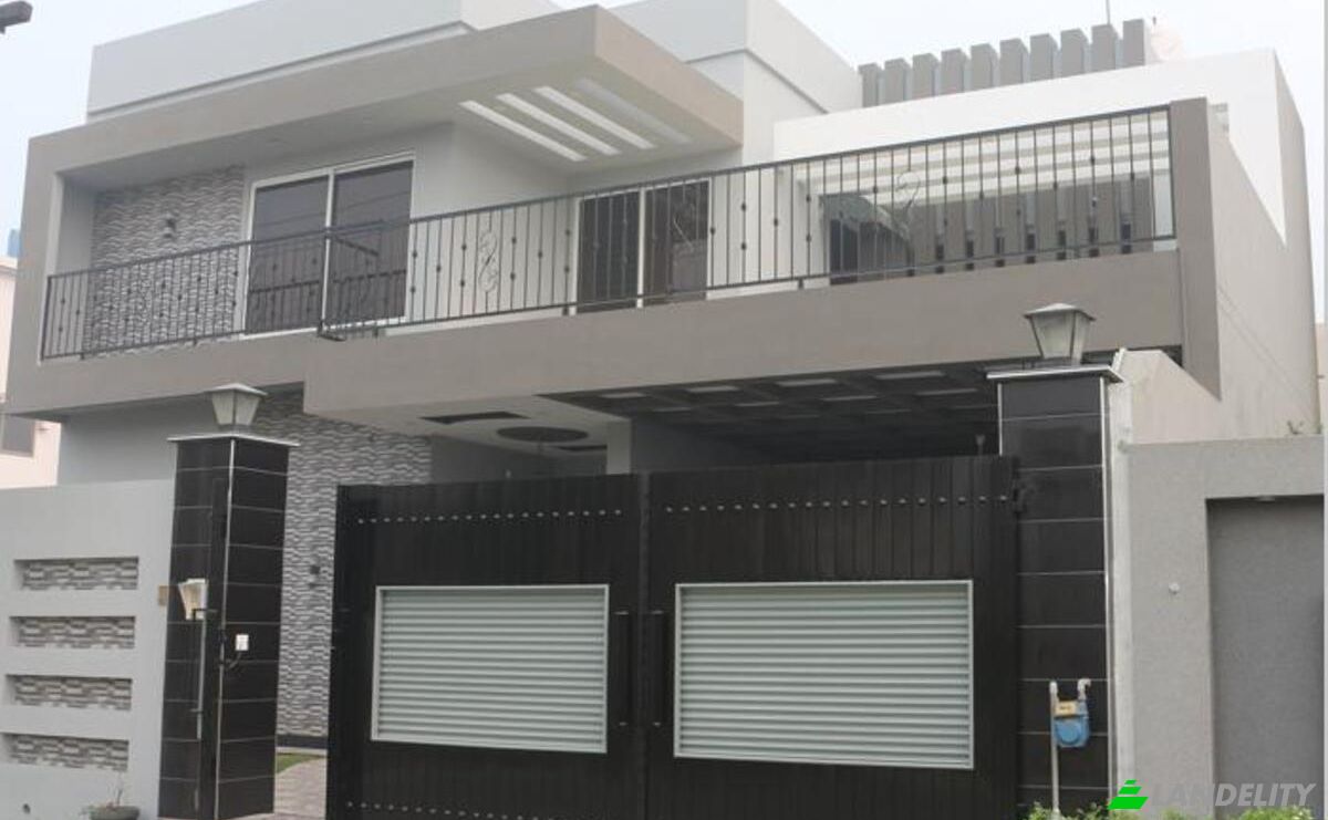 Bungalow for Sale Judicial Housing Society Judicial Colony, Faisalabad, Punjab, Pakistan. Photo 1