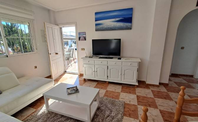 Bungalow en venta Calle Cabo de Gata, Orihuela. Foto#3