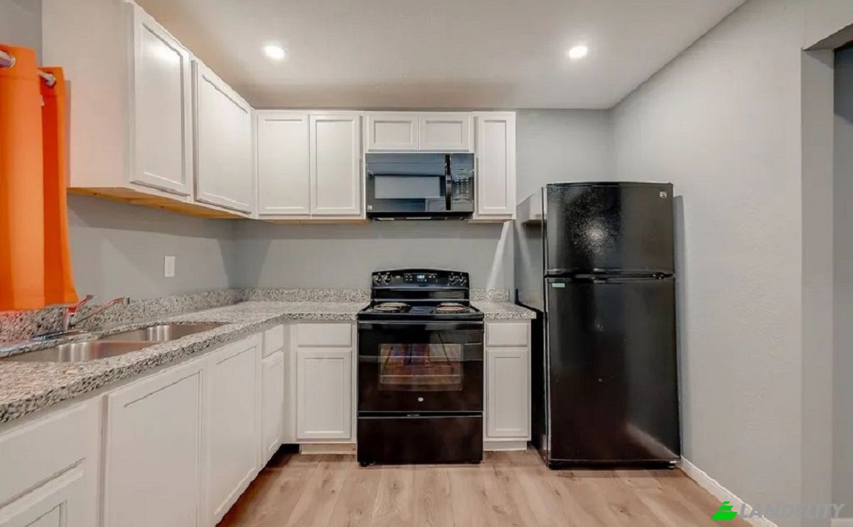Single Family Home for Rent 6823 Goforth St, Houston, Harris County, Texas, United States, TX 77021, USA. Photo 11