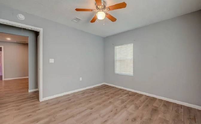 Single Family Home for Rent 6823 Goforth St. Photo#15 Single Family Home for Rent 6823 Goforth St. Photo#15