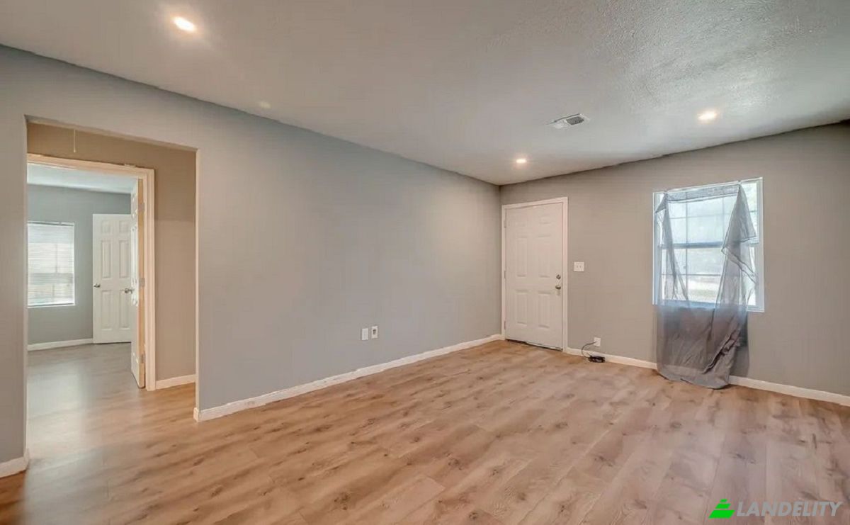 Single Family Home for Rent 6823 Goforth St, Houston, Harris County, Texas, United States, TX 77021, USA. Photo 6