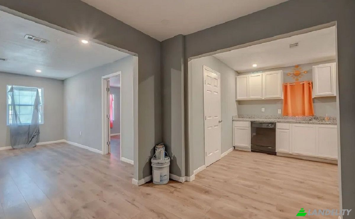 Single Family Home for Rent 6823 Goforth St, Houston, Harris County, Texas, United States, TX 77021, USA. Photo 7