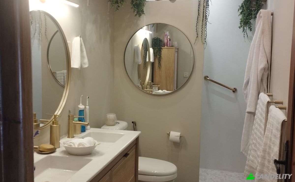 Townhouse for Sale 67 Av Jean Jaures, 66460 Maury, Maury, Pyrenees-Orientales, Occitanie, France. Photo 14