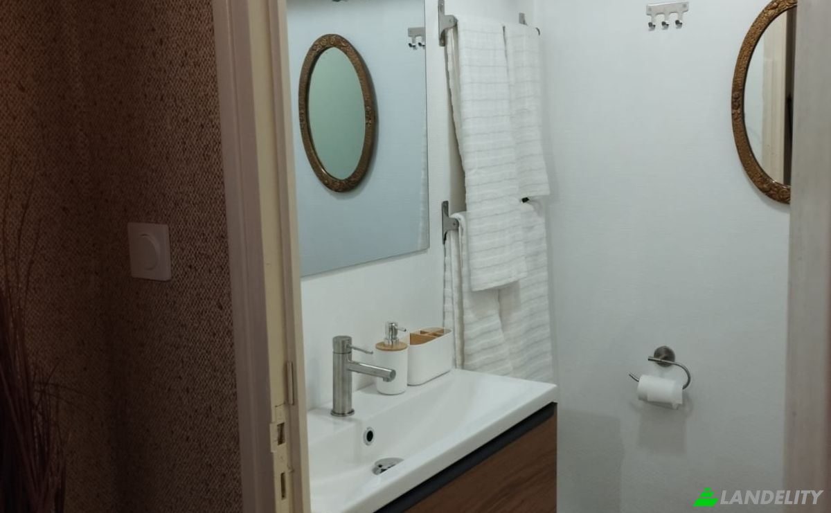 Townhouse for Sale 67 Av Jean Jaures, 66460 Maury, Maury, Pyrenees-Orientales, Occitanie, France. Photo 15